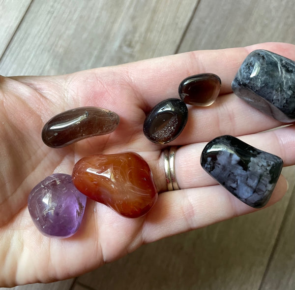 Spooky Halloween Crystal Confetti