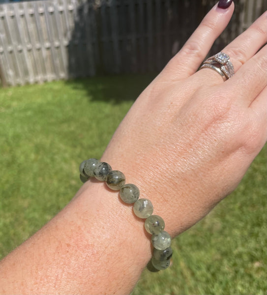 Prehnite Stretch Crystal Bracelet 10mm