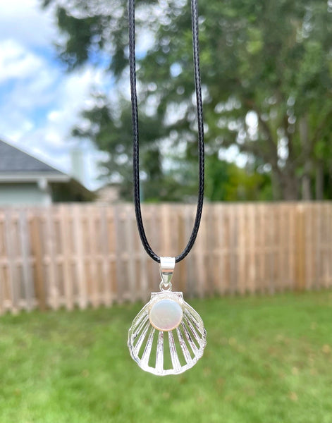 Mother Of Pearl and Sterling Silver Pendant Necklace