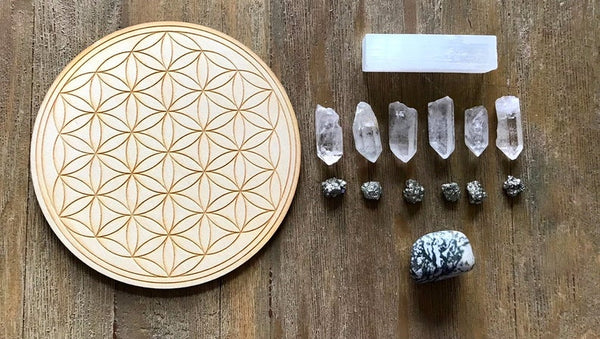 Mother Earth Connection Grounding Abundance Crystal Grid Kit
