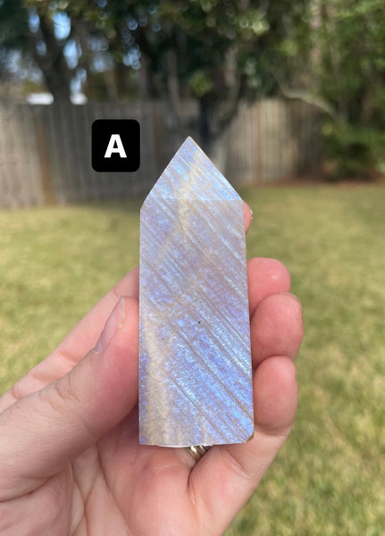 Moonstone Blue Flash Obelisk