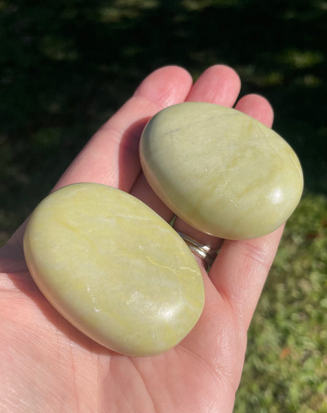 Serpentine Palm Stone