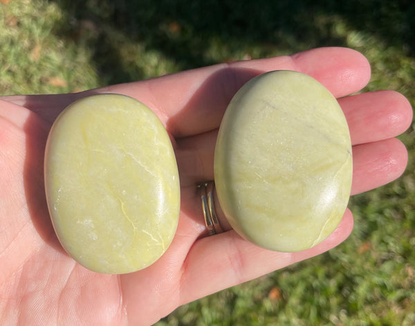 Serpentine Palm Stone