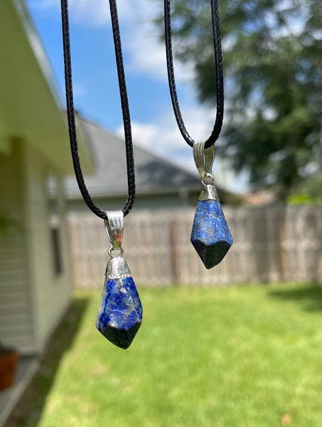 Lapis Lazuli Crystal Necklace With Cord Chain