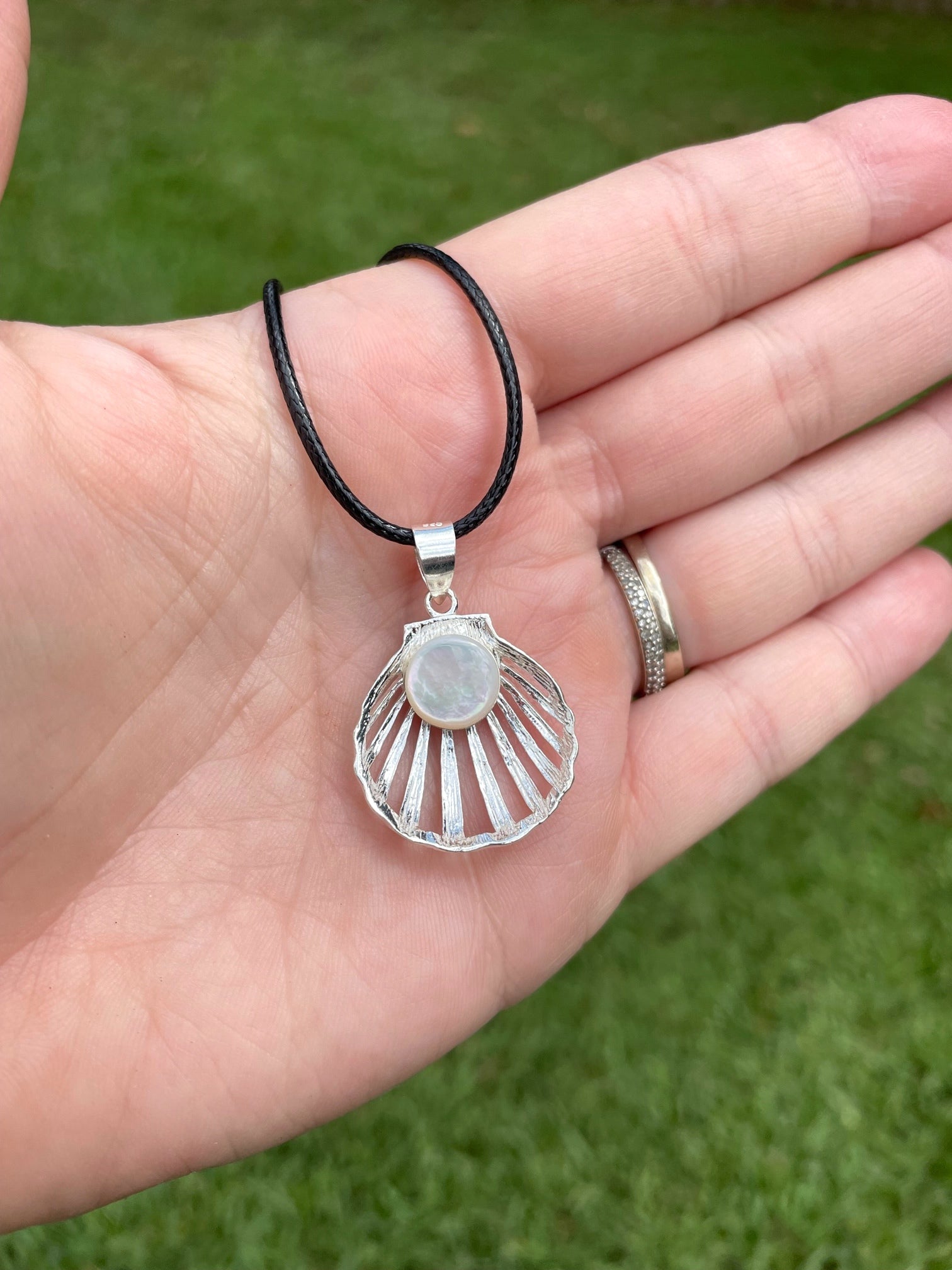 Mother Of Pearl and Sterling Silver Pendant Necklace